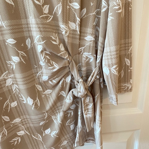 Elle Waist Side Tie Top, Size L - Picture 2 of 5